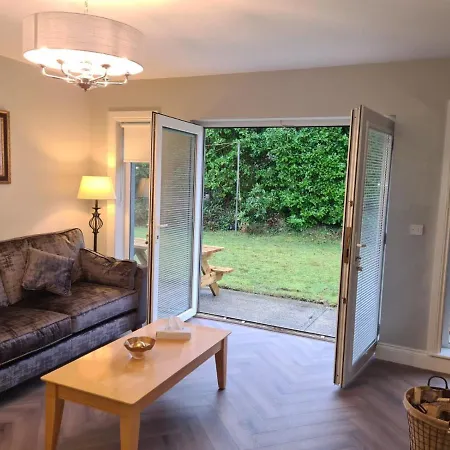 7 Owen Glen Clifden